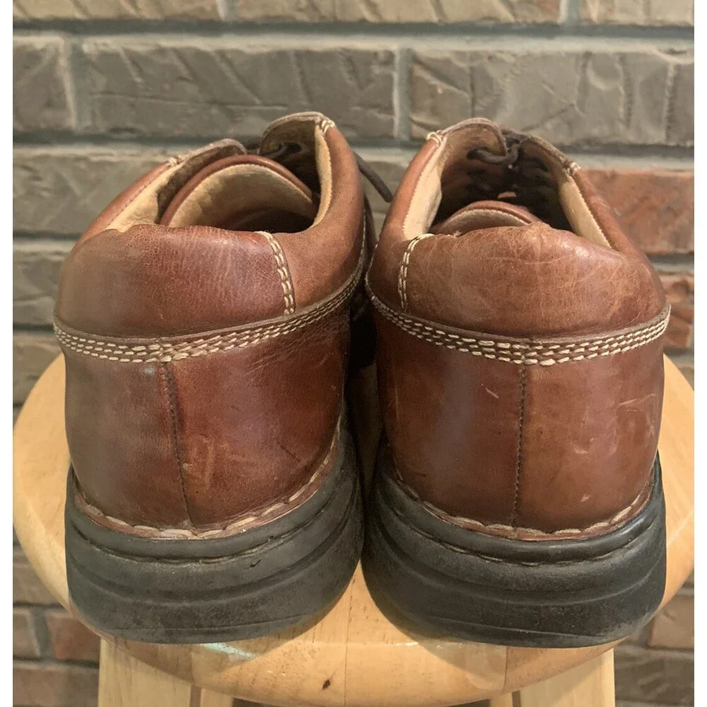 Born Men’s Brown Leather Lace Up Oxfords Size 11M